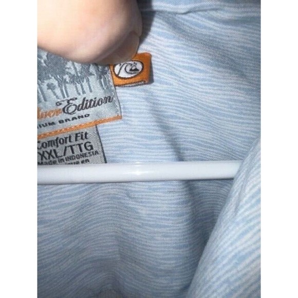 Quiksilver Edition Shirt Mens Size XXLT Comfort Fit Casual Blue Print fish EUC - Picture 3 of 9